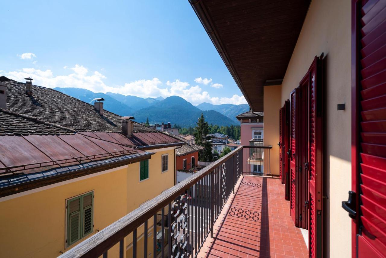 Cauriol Suites 2.3 Cavalese Buitenkant foto